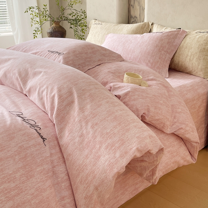 91家纺网 家纺一手货源 找家纺 春皖家纺 2026春夏新款天丝棉刺绣四件套 樱绮丝