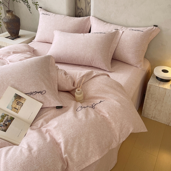 91家纺网 家纺一手货源 找家纺 春皖家纺 2026春夏新款天丝棉刺绣四件套 曼妮-贝壳色