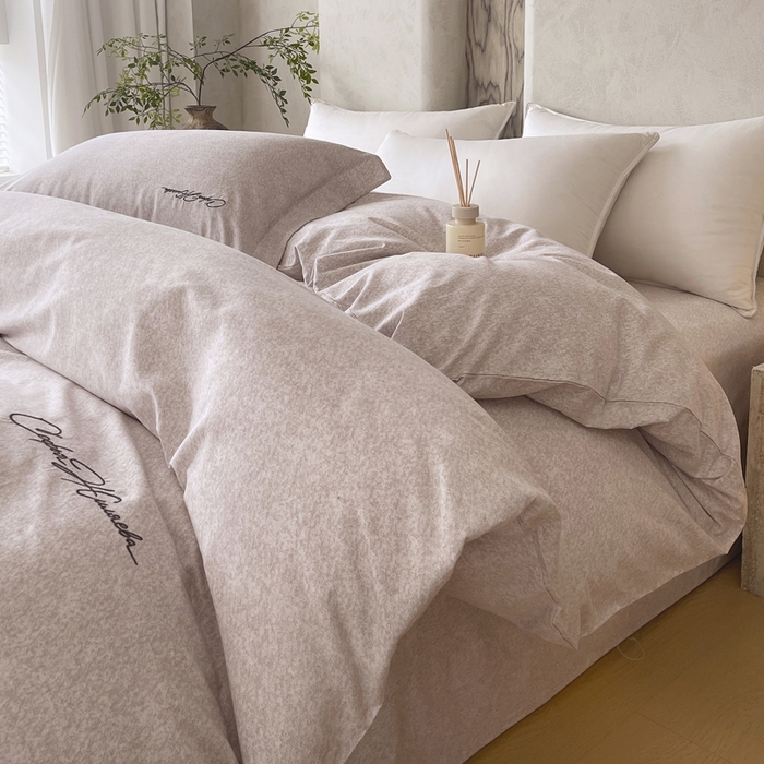 91家纺网 家纺一手货源 找家纺 春皖家纺 2026春夏新款天丝棉刺绣单被套 被套单件 曼妮-云褐色