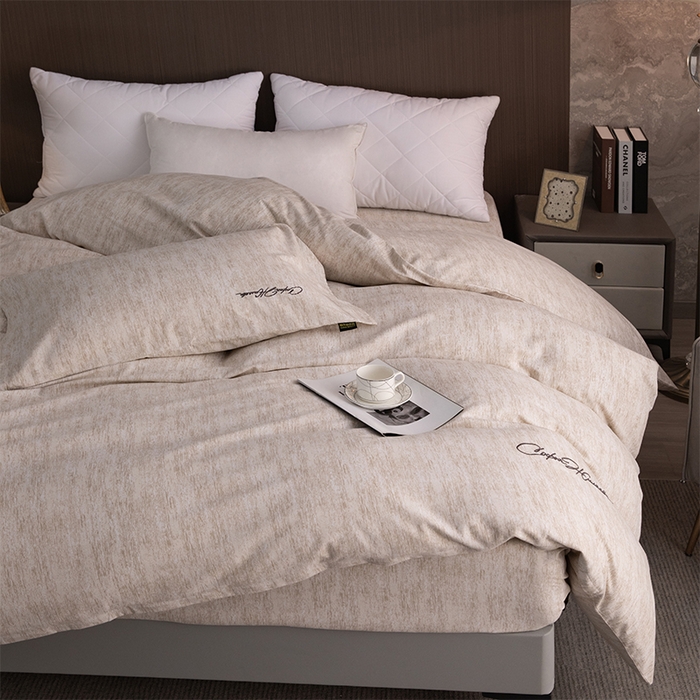 91家纺网 家纺一手货源 找家纺 春皖家纺 2026春夏新款天丝棉刺绣单被套 被套单件 亮绮黄