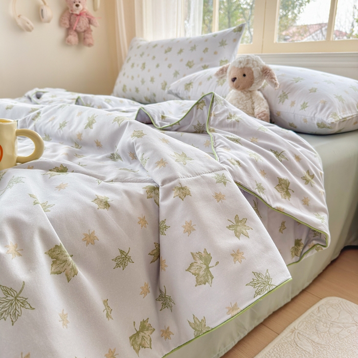 91家纺网 家纺一手货源 找家纺 梦舒阳家纺 2026新款仿棉夏凉被古法水洗棉夏被空调被跑量款 绿色星叶