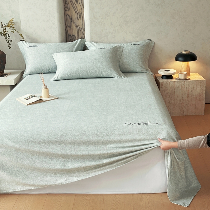 91家纺网 家纺一手货源 找家纺 春皖家纺 2026春夏新款天丝棉刺绣单床单 床单单件 曼妮-绿萝纱