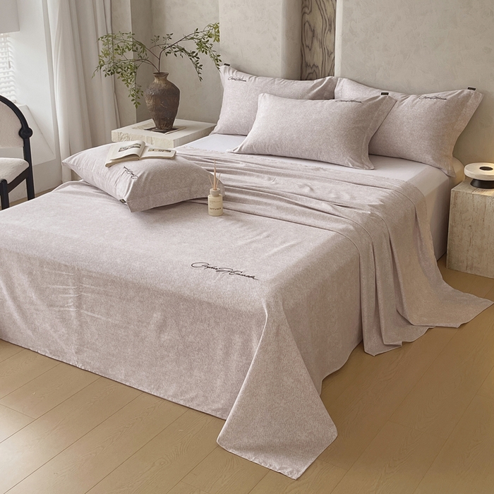 91家纺网 家纺一手货源 找家纺 春皖家纺 2026春夏新款天丝棉刺绣单床单 床单单件 曼妮-云褐色