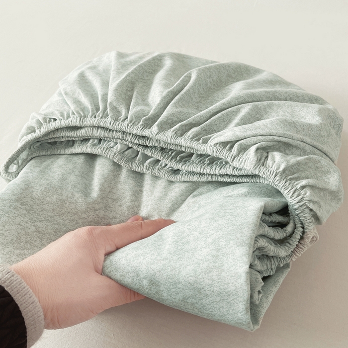 91家纺网 家纺一手货源 找家纺 春皖家纺 2026春夏新款天丝棉刺绣单床笠 床笠单件 曼妮-绿萝纱