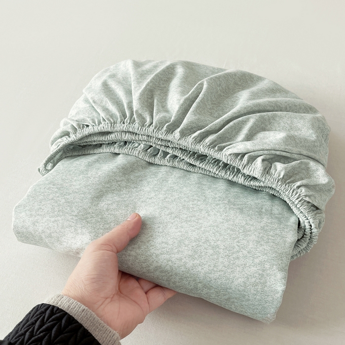 91家纺网 家纺一手货源 找家纺 春皖家纺 2026春夏新款天丝棉刺绣单床笠 床笠单件 曼妮-绿萝纱