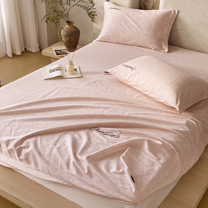 91家纺网 家纺一手货源 找家纺 春皖家纺 2026春夏新款天丝棉刺绣单床笠 床笠单件 曼妮-贝壳色