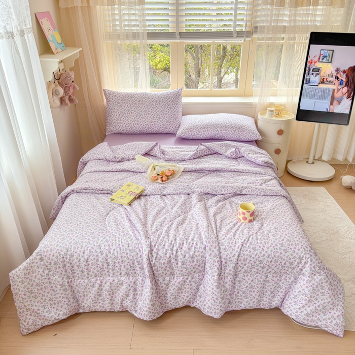 91家纺网 家纺一手货源 找家纺 梦舒阳家纺 2026新款仿棉夏凉被古法水洗棉夏被空调被跑量款 紫萱