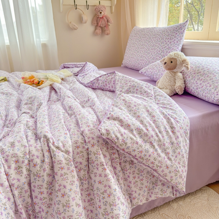 91家纺网 家纺一手货源 找家纺 梦舒阳家纺 2026新款仿棉夏凉被古法水洗棉夏被空调被跑量款 紫萱