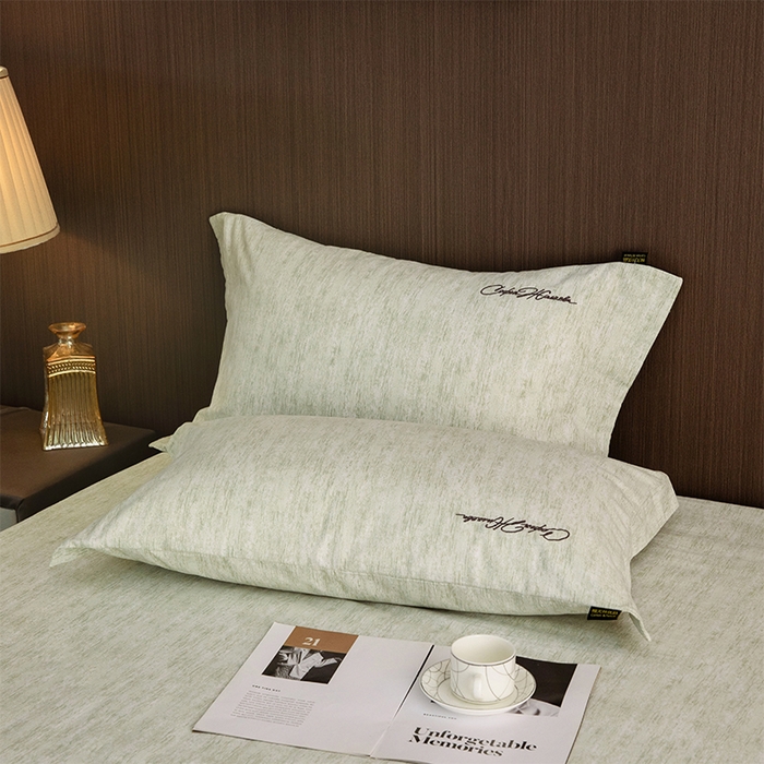 春皖家纺 2026春夏新款天丝棉刺绣单枕套 枕套单件 苔绮绿