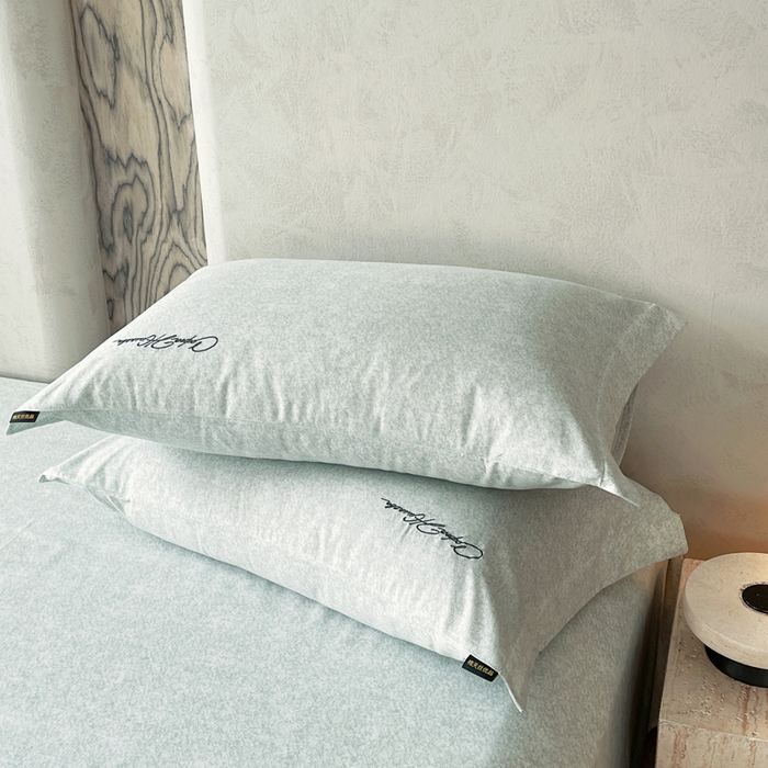 91家纺网 家纺一手货源 找家纺 春皖家纺 2026春夏新款天丝棉刺绣单枕套 枕套单件 曼妮-绿萝纱