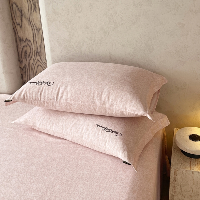 91家纺网 家纺一手货源 找家纺 春皖家纺 2026春夏新款天丝棉刺绣单枕套 枕套单件 曼妮-贝壳色