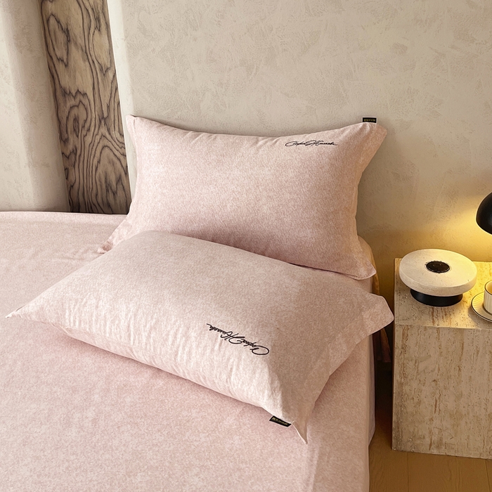 91家纺网 家纺一手货源 找家纺 春皖家纺 2026春夏新款天丝棉刺绣单枕套 枕套单件 曼妮-贝壳色