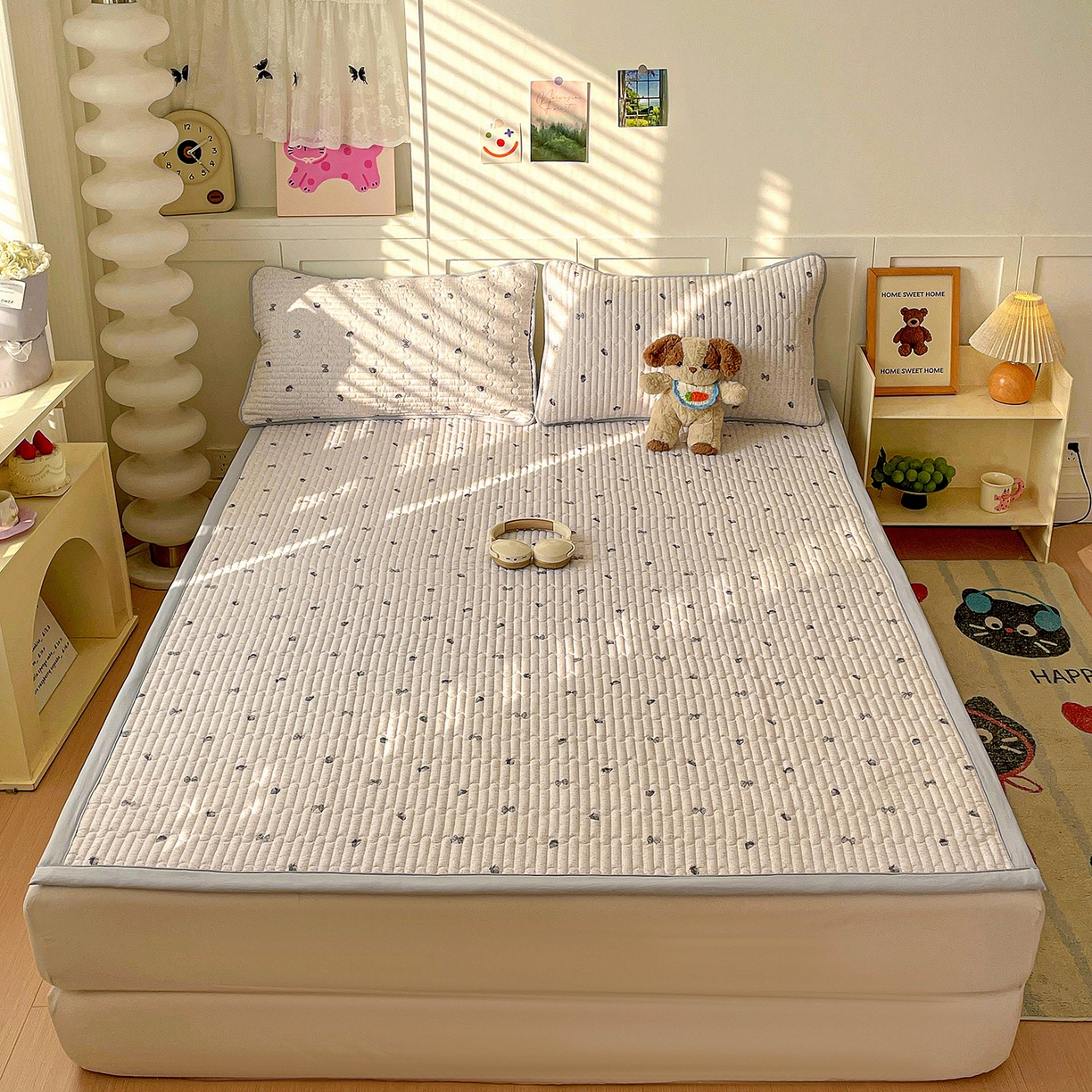 91家纺网 家纺一手货源 找家纺 纽缦家纺 2026新款A类105g仿棉古法水洗棉床垫 初春灰