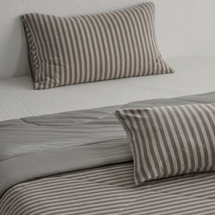 91家纺网 家纺一手货源 找家纺 春皖家纺 （提供买家秀）2026新款A类全棉针织凉感夏被 中咖中条