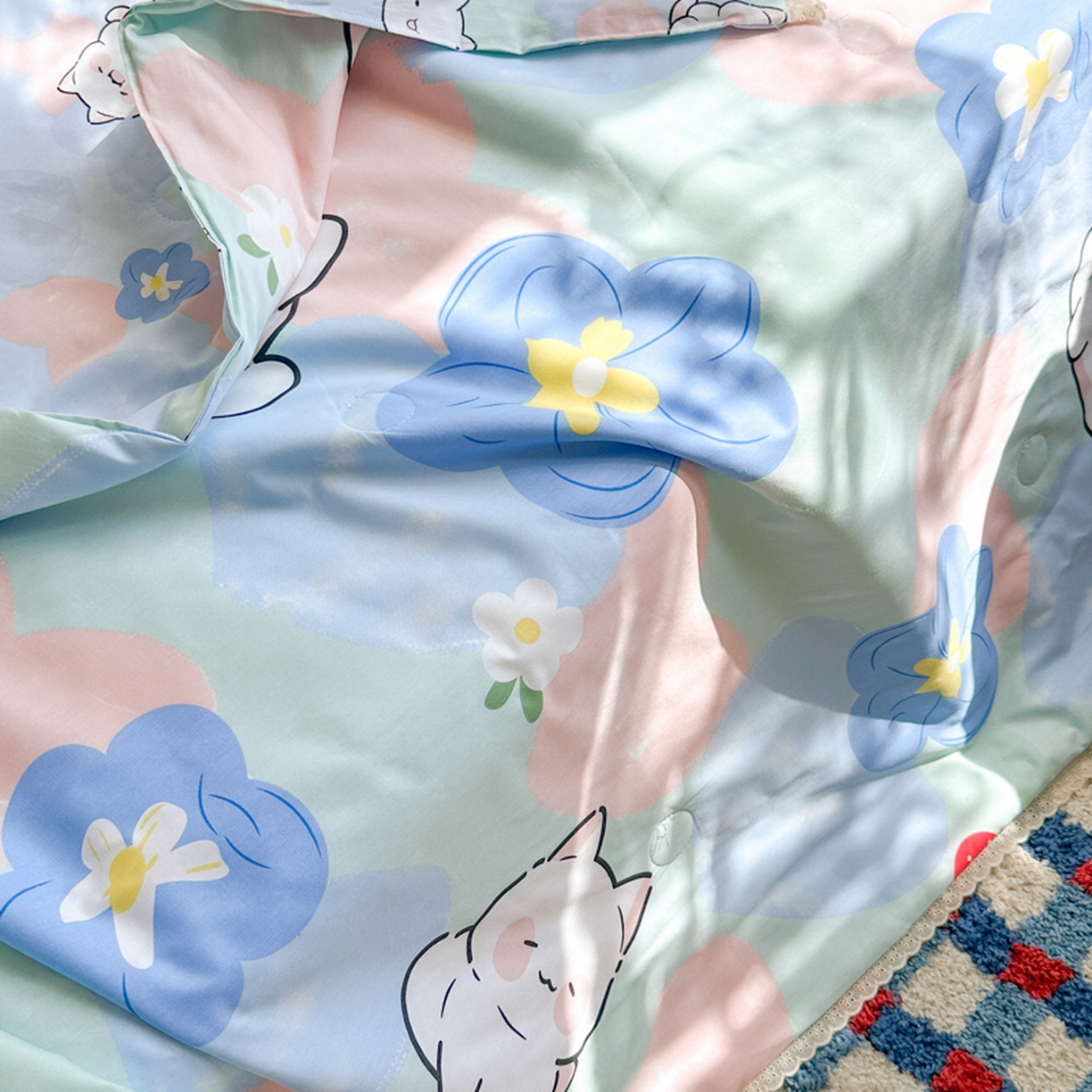 91家纺网 家纺一手货源 找家纺 春妮家纺 2026新款全棉花边儿童幼儿园小被子夏被空调被夏凉被 欢声笑语