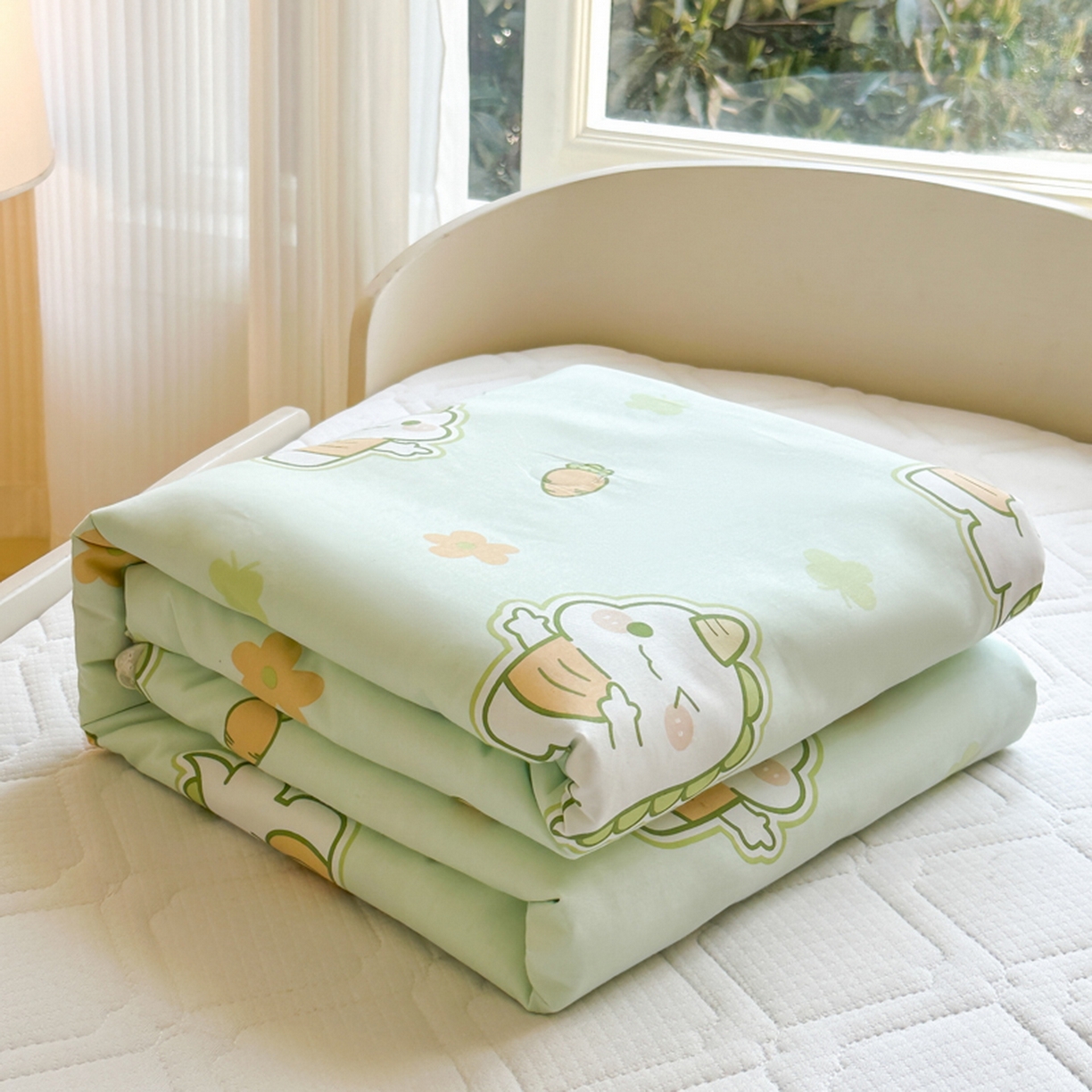 91家纺网 家纺一手货源 找家纺 春妮家纺 2026新款全棉花边儿童幼儿园小被子夏被空调被夏凉被 萌宠奶龙