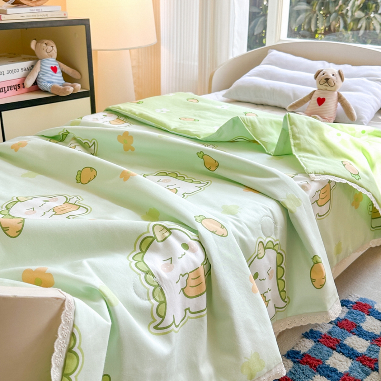 91家纺网 家纺一手货源 找家纺 春妮家纺 2026新款全棉花边儿童幼儿园小被子夏被空调被夏凉被 萌宠奶龙