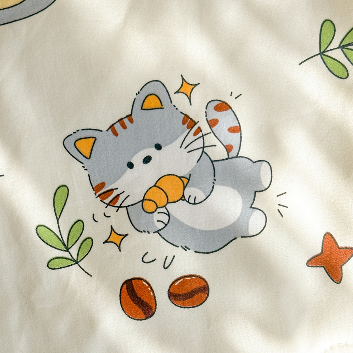 91家纺网 家纺一手货源 找家纺 春妮家纺 2026新款全棉花边儿童幼儿园小被子夏被空调被夏凉被 嬉皮笑猫