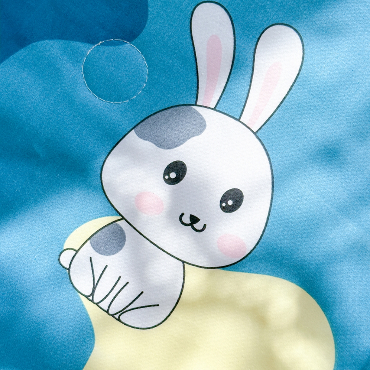 91家纺网 家纺一手货源 找家纺 春妮家纺 2026新款全棉花边儿童幼儿园小被子夏被空调被夏凉被 小兔乖乖