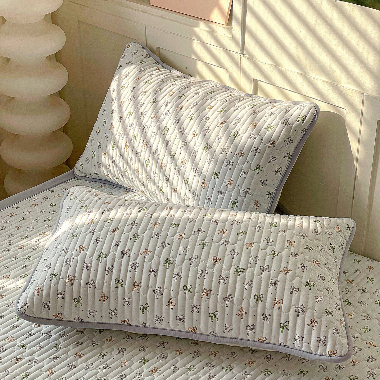 91家纺网 家纺一手货源 找家纺 纽缦家纺 2026新款A类105g仿棉古法水洗棉床垫 铃兰兰