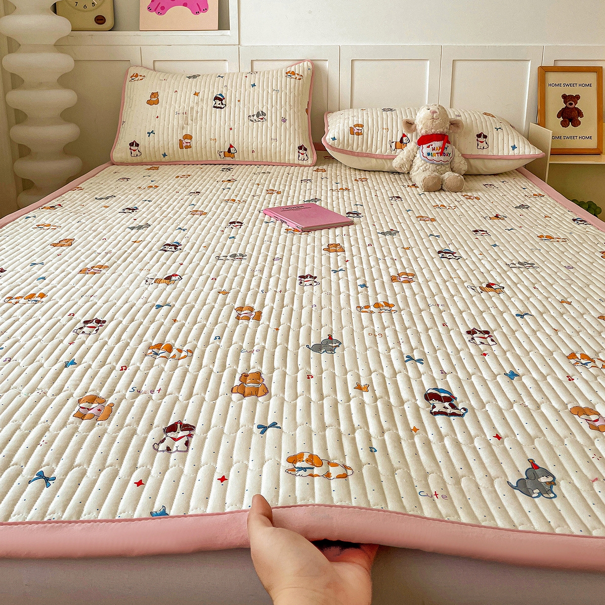 纽缦家纺 2026新款A类105g仿棉古法水洗棉床垫 洛奇