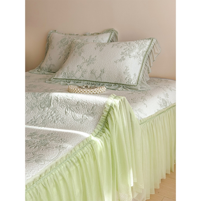 91家纺网 家纺一手货源 找家纺 莱家富 2026新款A类母婴级法式风冰豆豆凉席夏天冰丝席夏季可机洗家用软席床裙款 思琳娜-豆绿