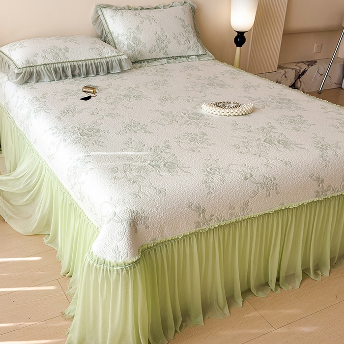 莱家富 2026新款A类母婴级法式风冰豆豆凉席夏天冰丝席夏季可机洗家用软席床裙款 思琳娜-豆绿