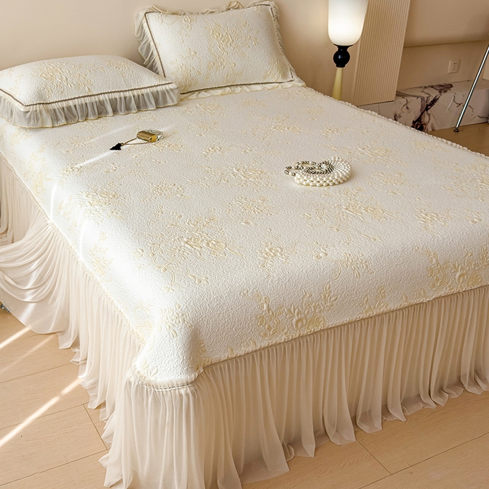 莱家富 2026新款A类母婴级法式风冰豆豆凉席夏天冰丝席夏季可机洗家用软席床裙款 思琳娜-淡黄