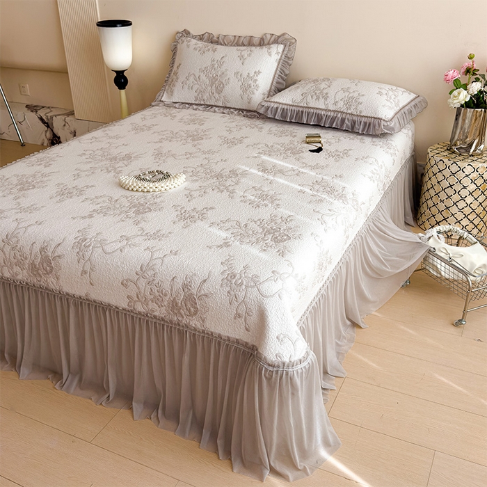 91家纺网 家纺一手货源 找家纺 莱家富 2026新款A类母婴级法式风冰豆豆凉席夏天冰丝席夏季可机洗家用软席床裙款 思琳娜-豆咖