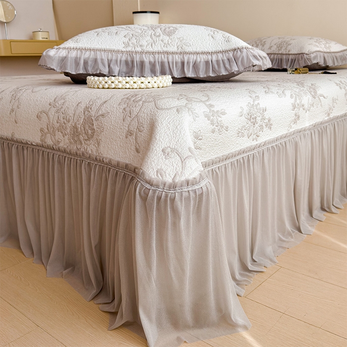 91家纺网 家纺一手货源 找家纺 莱家富 2026新款A类母婴级法式风冰豆豆凉席夏天冰丝席夏季可机洗家用软席床裙款 思琳娜-豆咖