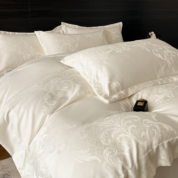 91家纺网 家纺一手货源 找家纺 金牛座家纺 2026春夏新款高精密大花位贡缎提花四件套-赫拉 赫拉-奶白