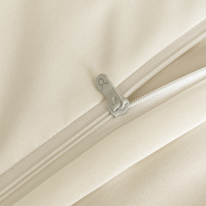 91家纺网 家纺一手货源 找家纺 金牛座家纺 2026春夏新款高精密大花位贡缎提花四件套-赫拉 赫拉-奶白