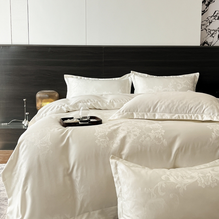 91家纺网 家纺一手货源 找家纺 金牛座家纺 2026春夏新款高精密大花位贡缎提花四件套-赫拉 赫拉-奶白