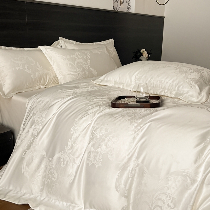 91家纺网 家纺一手货源 找家纺 金牛座家纺 2026春夏新款高精密大花位贡缎提花四件套-赫拉 赫拉-奶白