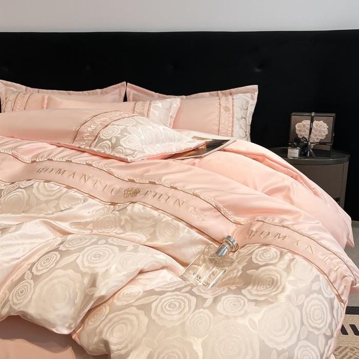 91家纺网 家纺一手货源 找家纺 （总）金牛座家纺 2026春夏新款细斜纹贡缎亮丝提花重工刺绣四件套-爱恋