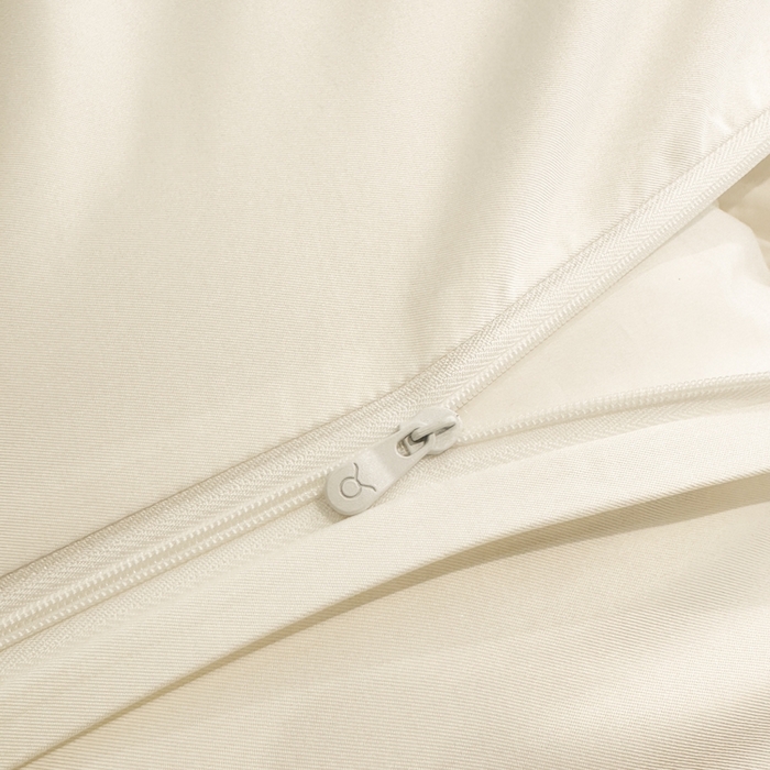 91家纺网 家纺一手货源 找家纺 金牛座家纺 2026春夏新款细斜纹贡缎亮丝提花重工刺绣四件套-爱恋 爱恋-奶白