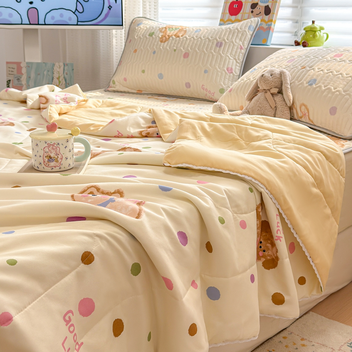 91家纺网 家纺一手货源 找家纺 慕尚家纺 2026新款乳胶凉席夏被空调被夏凉被套装组合 多彩熊