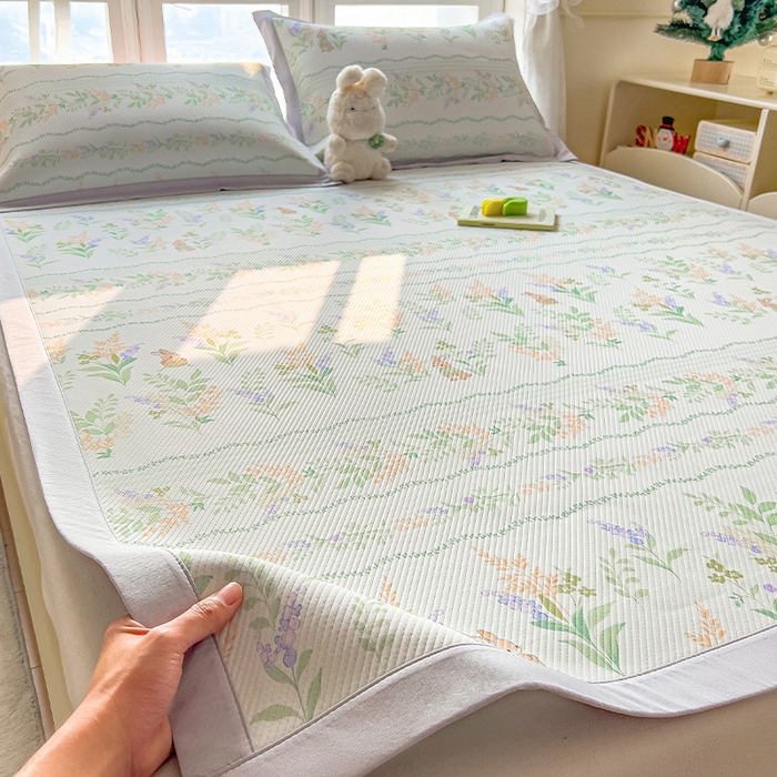 91家纺网 家纺一手货源 找家纺 （总）莱家富 2026新款夏季花卉冰丝床裙席单件夏天冰豆豆A类可机洗学生宿舍空调软席