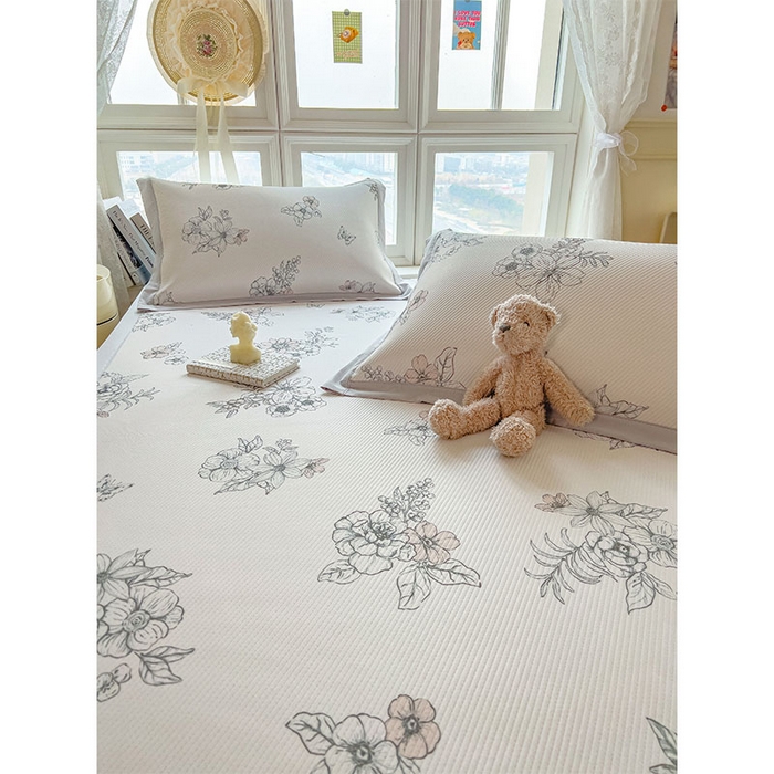 91家纺网 家纺一手货源 找家纺 莱家富 2026新款夏季花卉冰丝床裙席单件夏天冰豆豆A类可机洗学生宿舍空调软席 印花斜纹凉席-花影