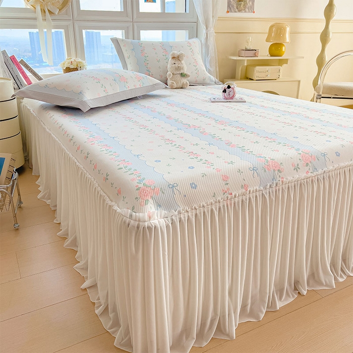 91家纺网 家纺一手货源 找家纺 莱家富 2026新款夏季花卉冰丝床裙席单件夏天冰豆豆A类可机洗学生宿舍空调软席 印花床裙席-花知晓