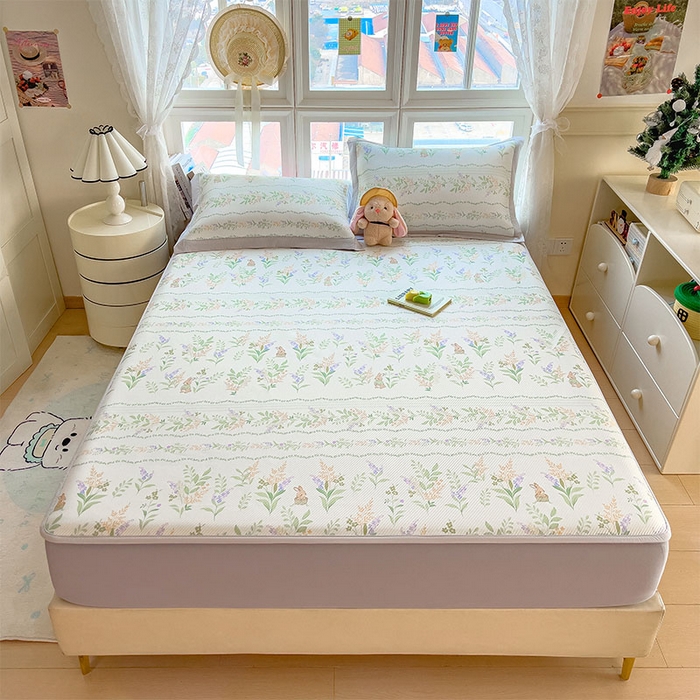 91家纺网 家纺一手货源 找家纺 莱家富 2026新款夏季花卉冰丝床裙席单件夏天冰豆豆A类可机洗学生宿舍空调软席 印花床笠席-洛克庄园