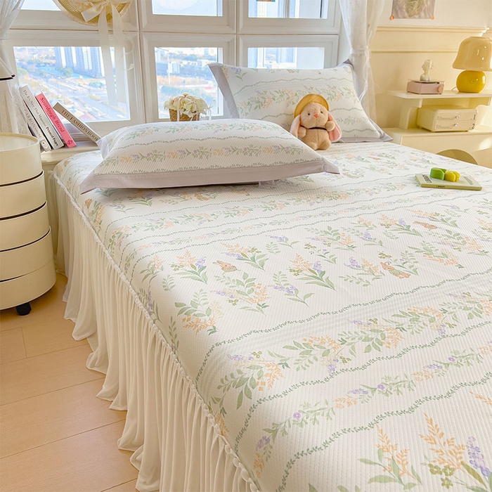 91家纺网 家纺一手货源 找家纺 莱家富 2026新款夏季花卉冰丝床裙席单件夏天冰豆豆A类可机洗学生宿舍空调软席 印花床裙席-洛克庄园