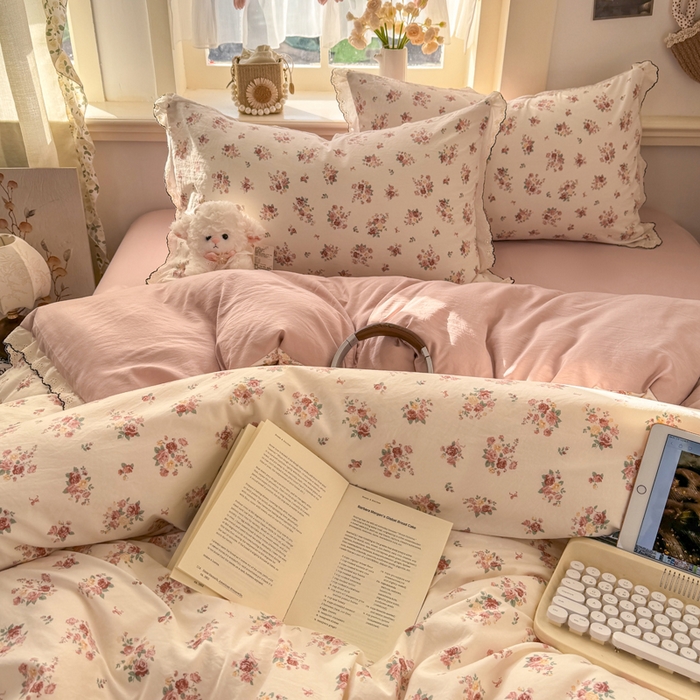 91家纺网 家纺一手货源 找家纺 梦忧草 2026新款春夏新款法式花边小清新四件套仿棉云感纱三件套单被套单件 粉雾蔷薇