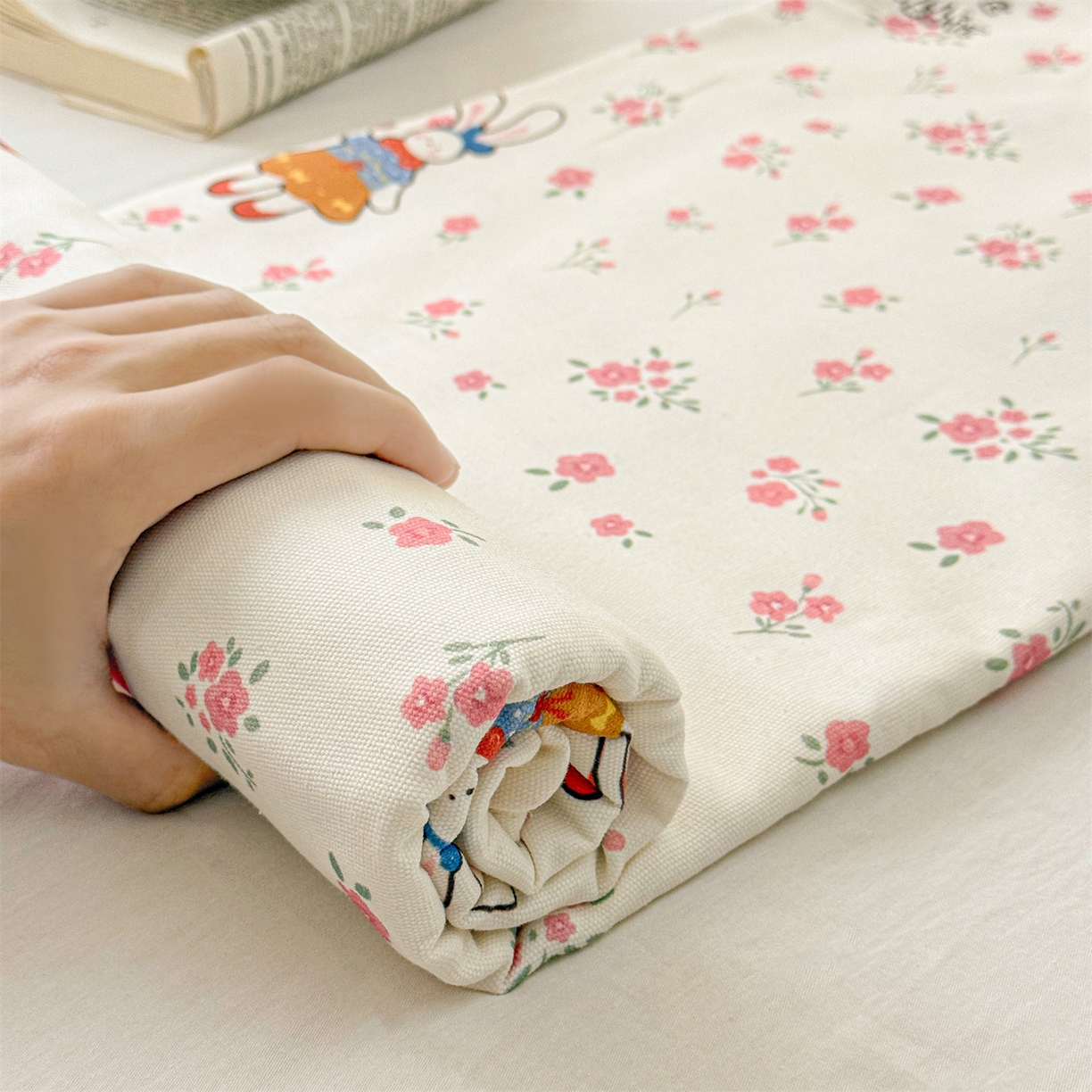 91家纺网 家纺一手货源 找家纺 名兮家居 2026春夏新款A类全棉纯棉老粗布床笠 床笠单件 花漾小兔