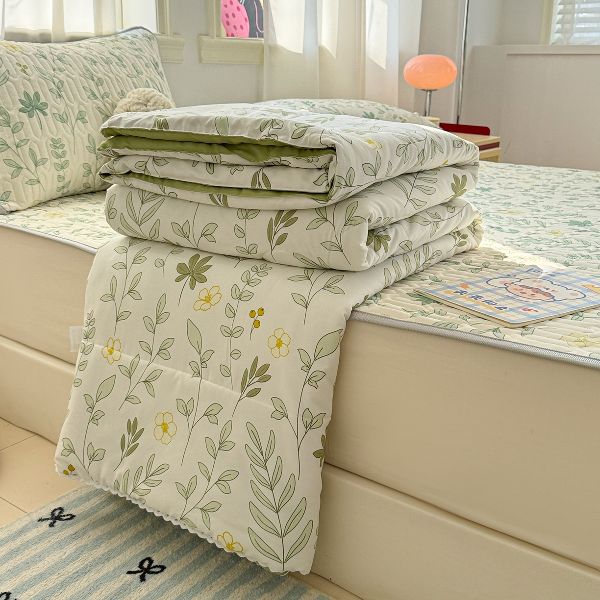 91家纺网 家纺一手货源 找家纺 慕尚家纺 2026新款乳胶凉席夏被空调被夏凉被套装组合 风信子