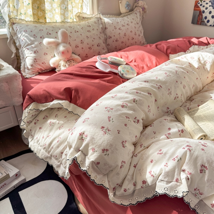 91家纺网 家纺一手货源 找家纺 梦忧草 2026新款春夏新款法式花边小清新四件套仿棉云感纱三件套单被套单件 疏影