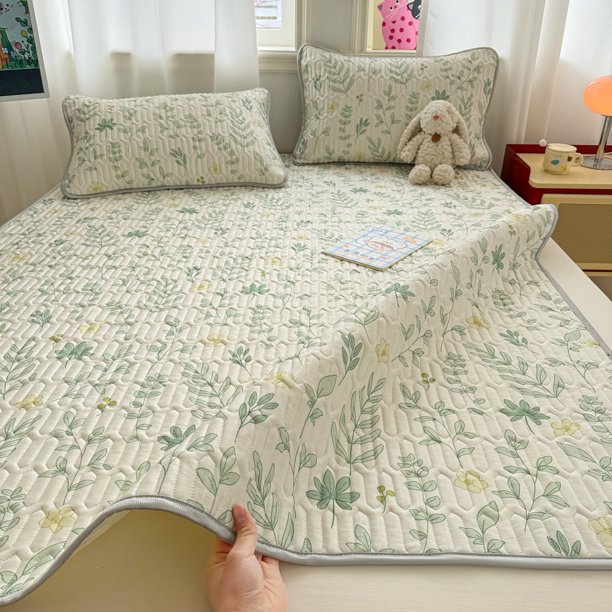 91家纺网 家纺一手货源 找家纺 慕尚家纺 2026新款乳胶凉席夏被空调被夏凉被套装组合 风信子