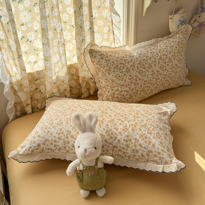 91家纺网 家纺一手货源 找家纺 梦忧草 2026新款春夏新款法式花边小清新四件套仿棉云感纱三件套单被套单件 小黄花