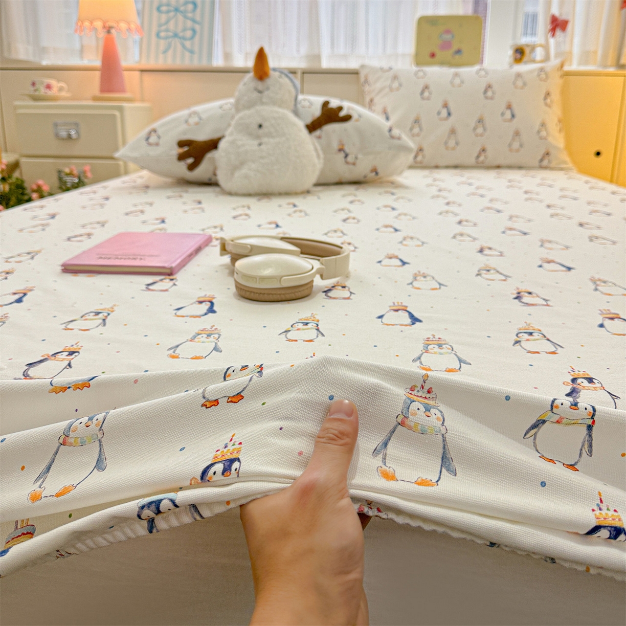 91家纺网 家纺一手货源 找家纺 名兮家居 2026春夏新款A类全棉纯棉老粗布床笠 床笠单件 帽帽企鹅