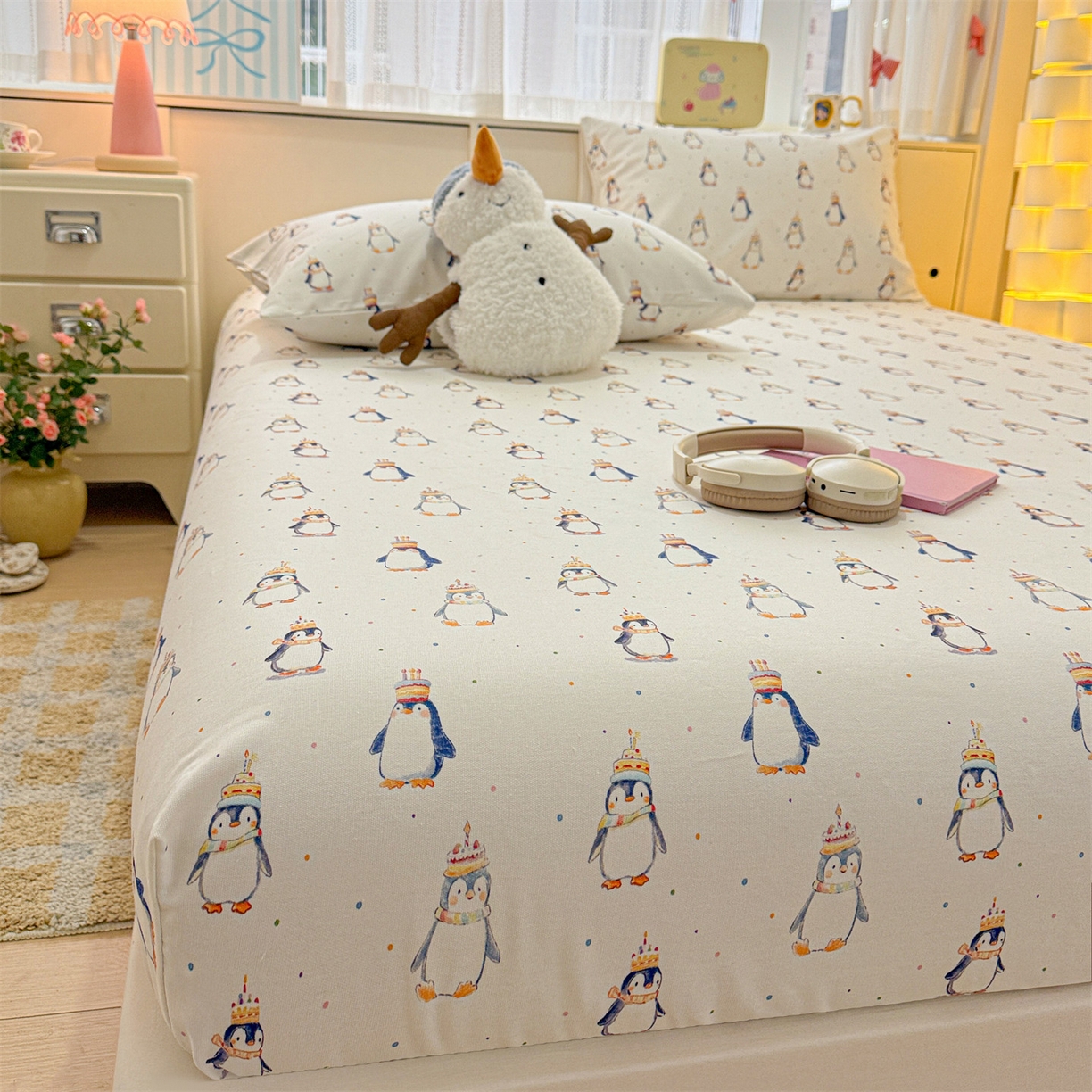 91家纺网 家纺一手货源 找家纺 名兮家居 2026春夏新款A类全棉纯棉老粗布床笠 床笠单件 帽帽企鹅